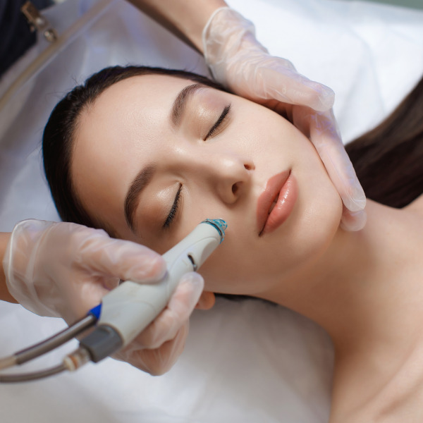 Boosted Deluxe Hydrafacial